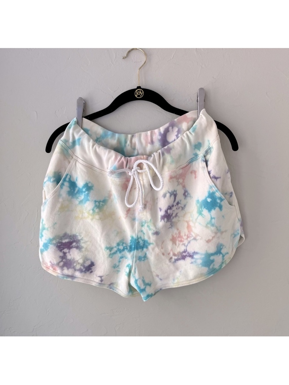 Daydreamer Women's Pastel Tie-Dye Athletic Shorts Size M
